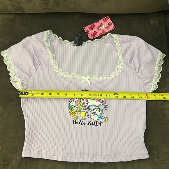 New Hello Kitty Shein Lavender Lace Trim Crop Top Size XL - Picture 4 of 5
